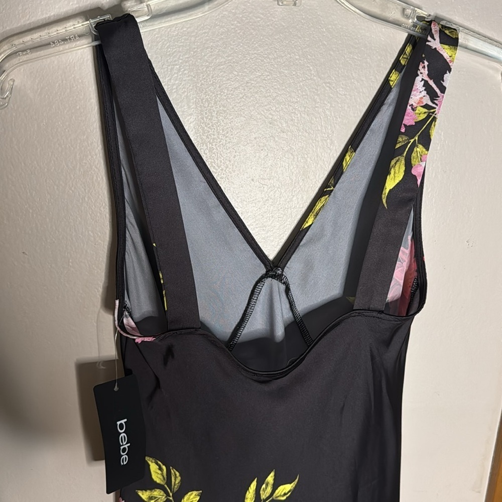 New Bene floral dress - Picture 6 of 9